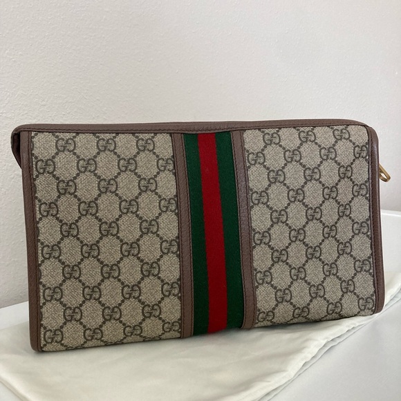 Gucci Ophidia Monogram Clutch - Picture 9 of 16
